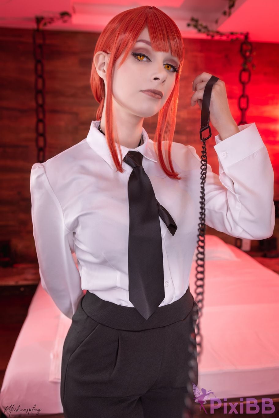Miih Cosplay Makima PixiBB.COM 15