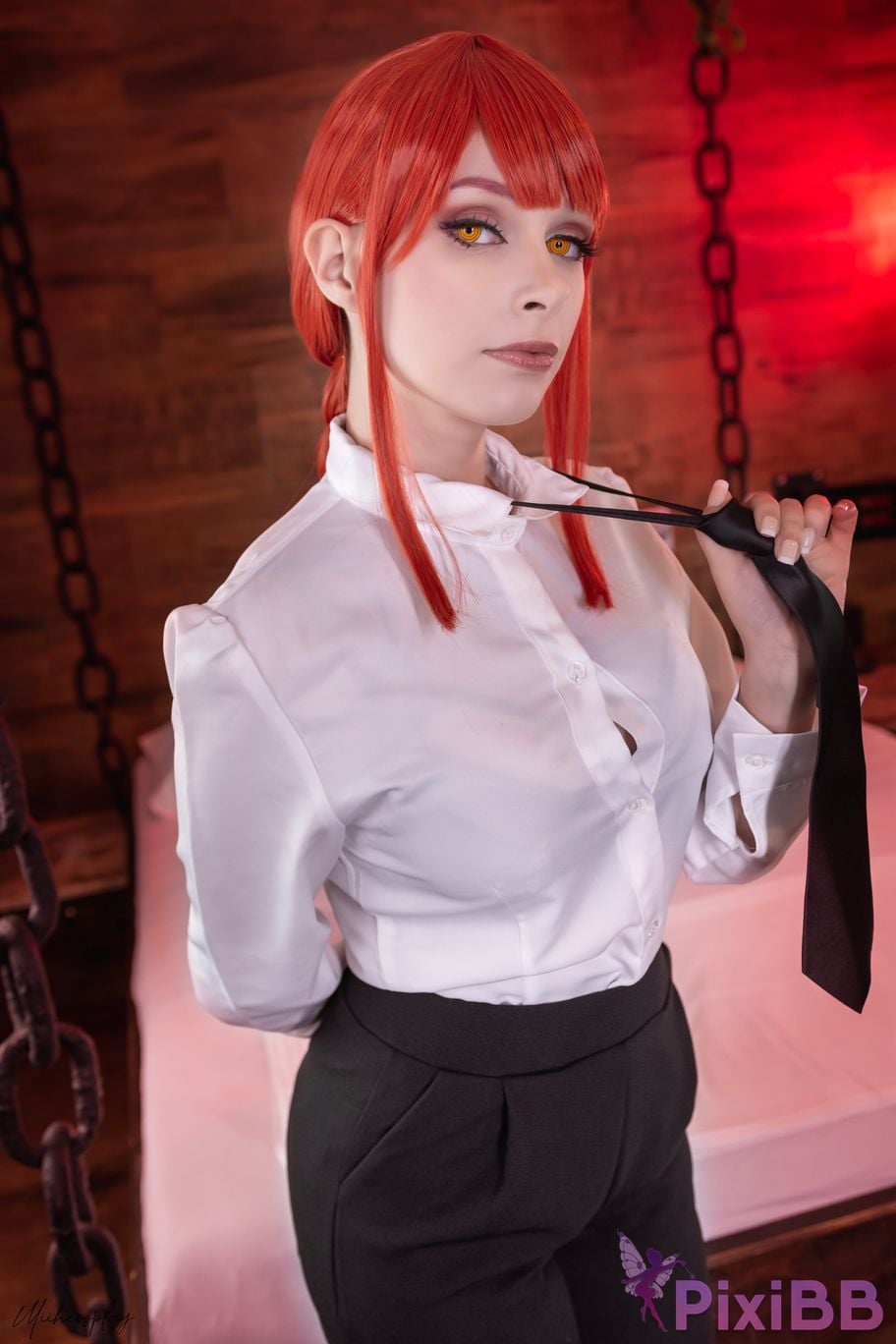 Miih Cosplay Makima PixiBB.COM 16