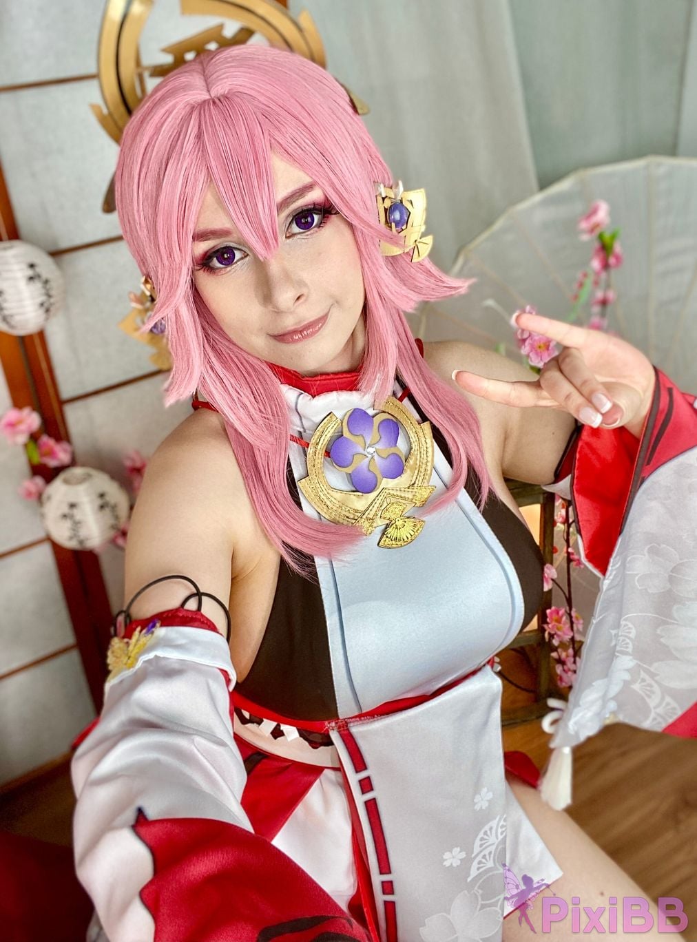 Miih Cosplay Yae Miko PixiBB.COM 108