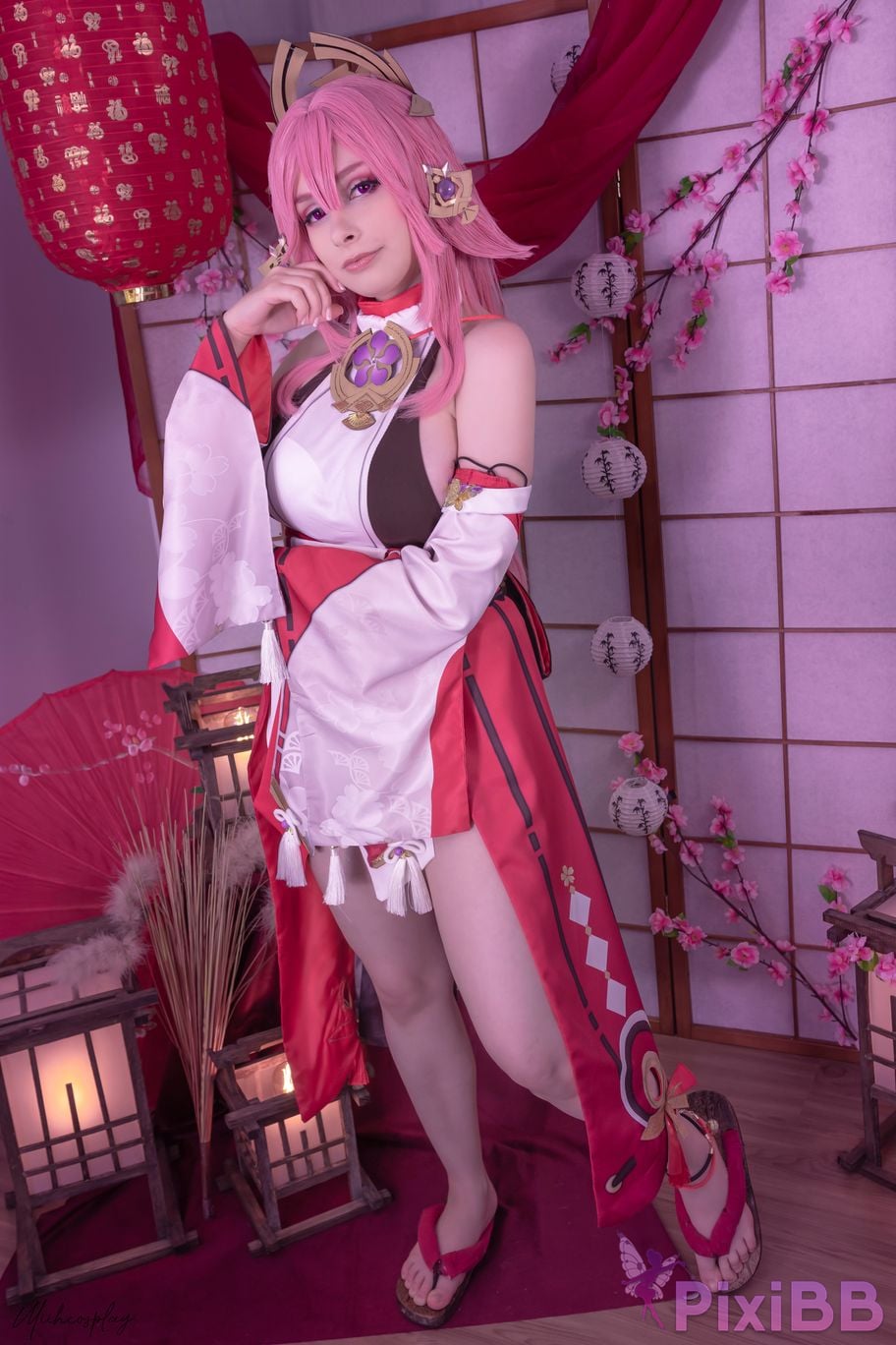Miih Cosplay Yae Miko PixiBB.COM 17