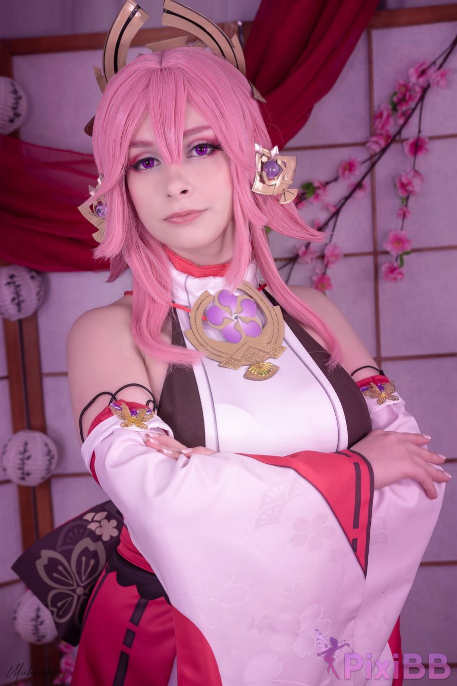 Miih Cosplay Yae Miko PixiBB.COM 26