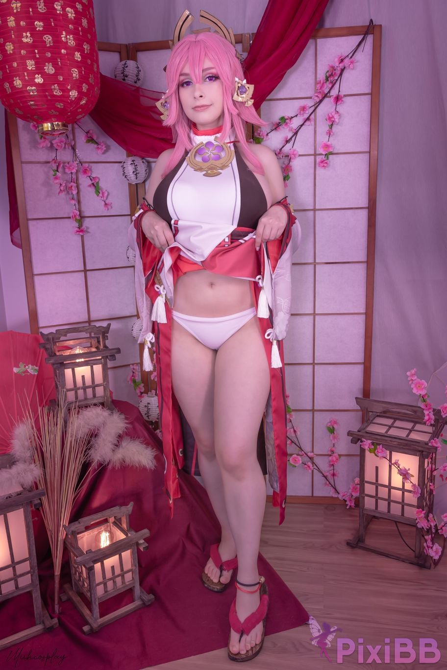 Miih Cosplay Yae Miko PixiBB.COM 28