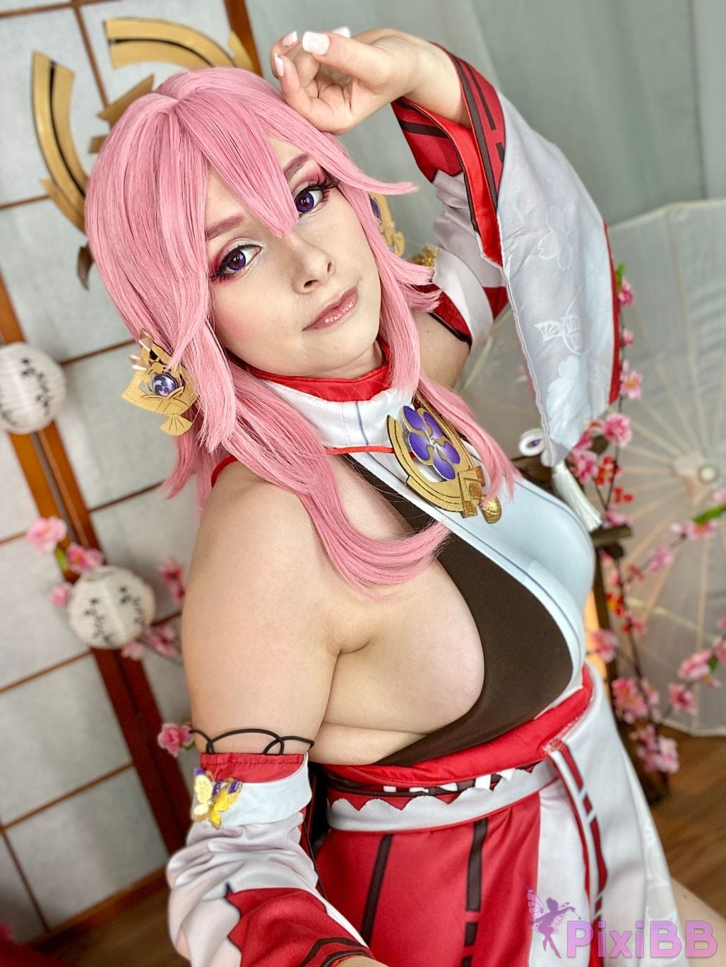 Miih Cosplay Yae Miko PixiBB.COM 4