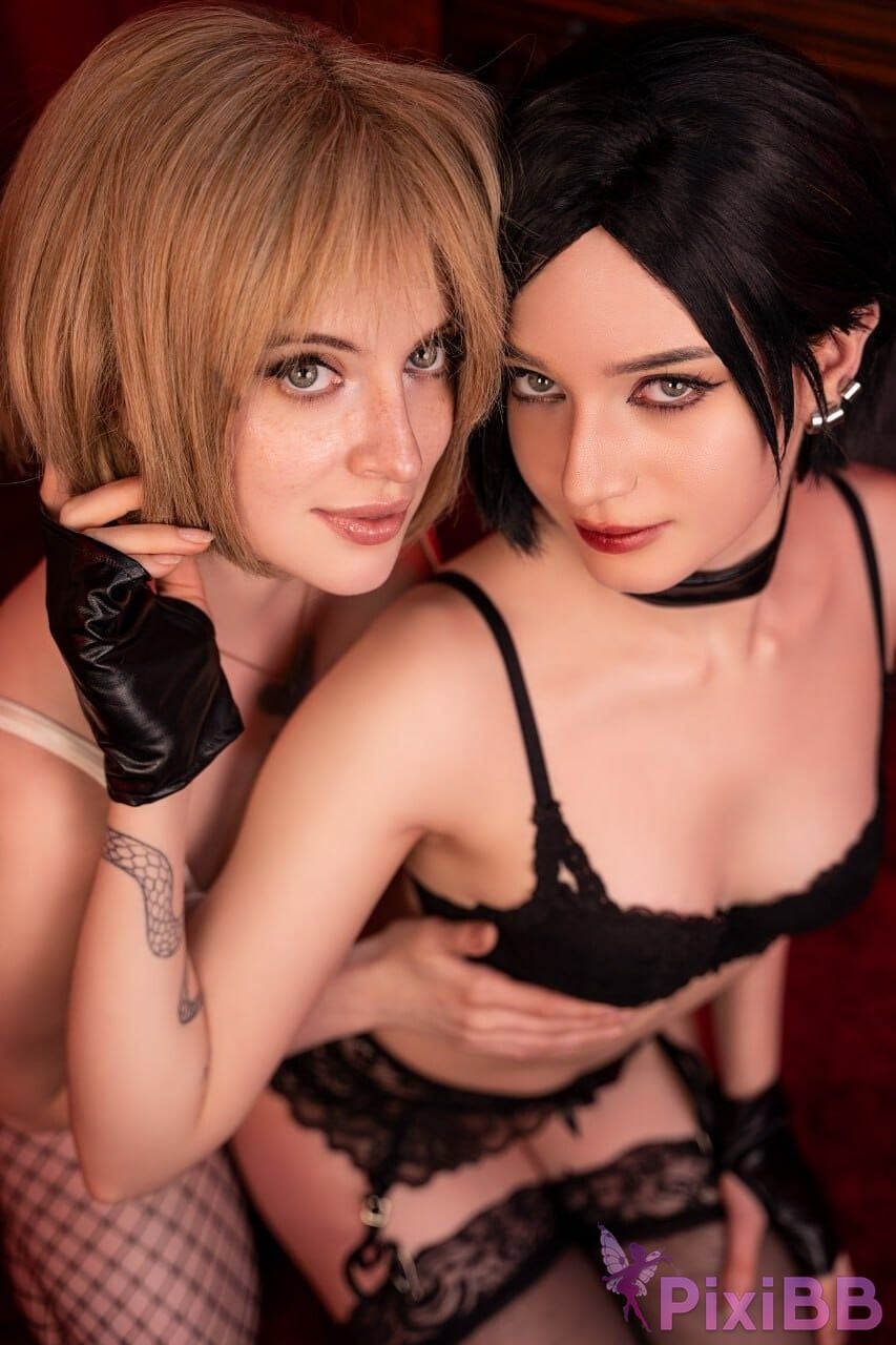 Moondays & Agos Ashford Ada Wong & Ashley Graham PixiBB.COM 4