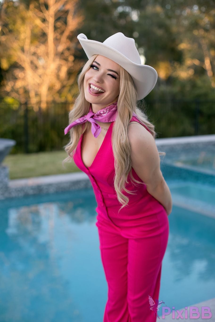 Nichameleon Barbie PixiBB.COM 13