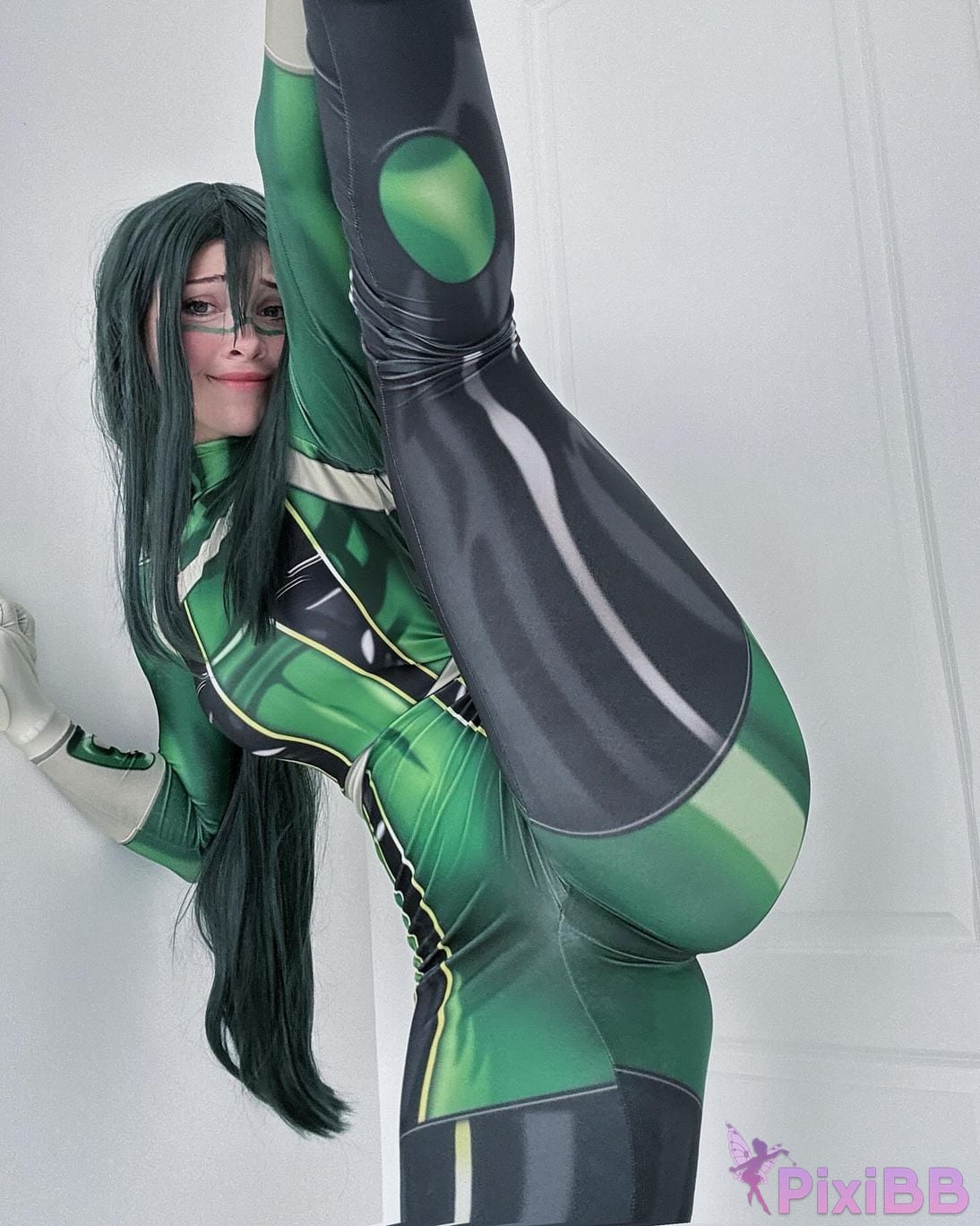 Sunny Ray Tsuyu Asui PixiBB.COM 2