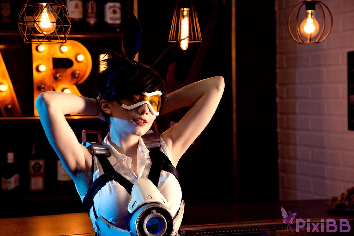 CarryKey Tracer Bunny PixiBB.COM 10