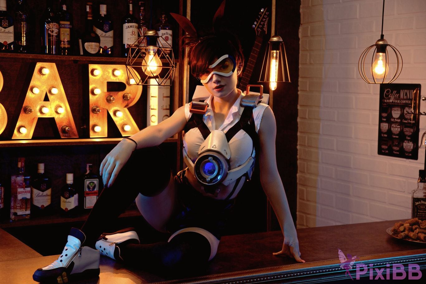 CarryKey Tracer Bunny PixiBB.COM 22