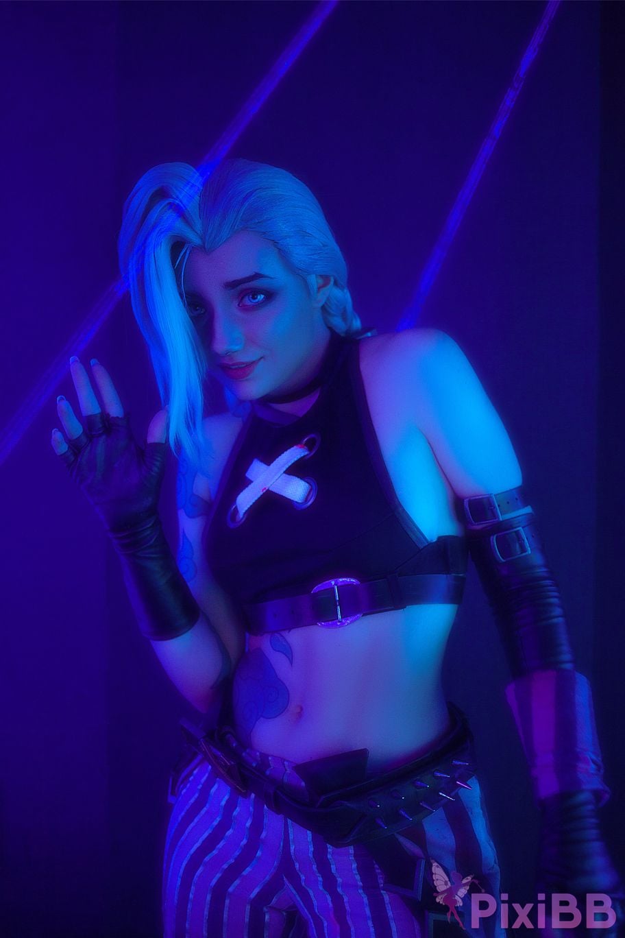 CarryKey Jinx (Arcane) PixiBB.COM 20