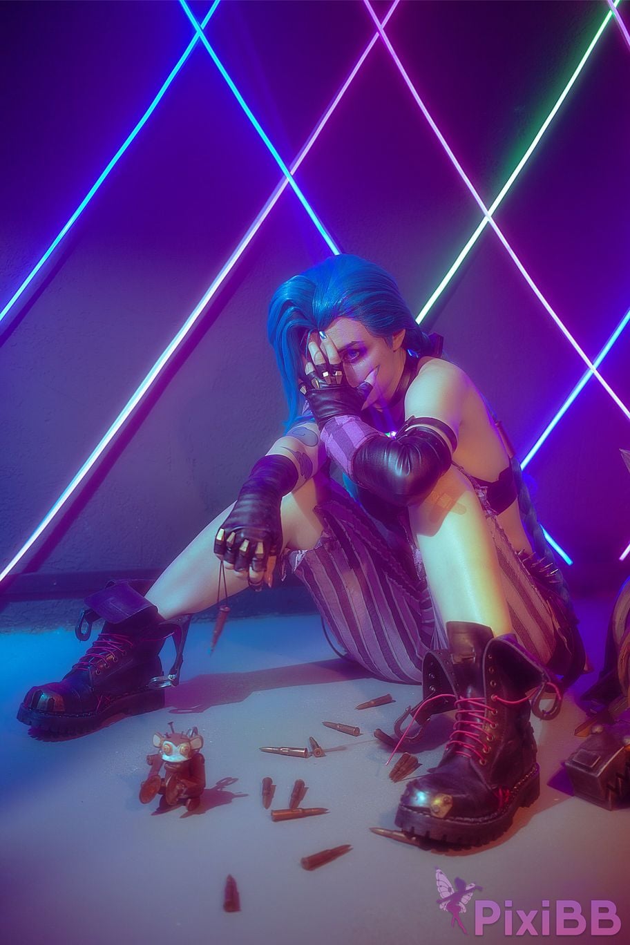 CarryKey Jinx (Arcane) PixiBB.COM 3