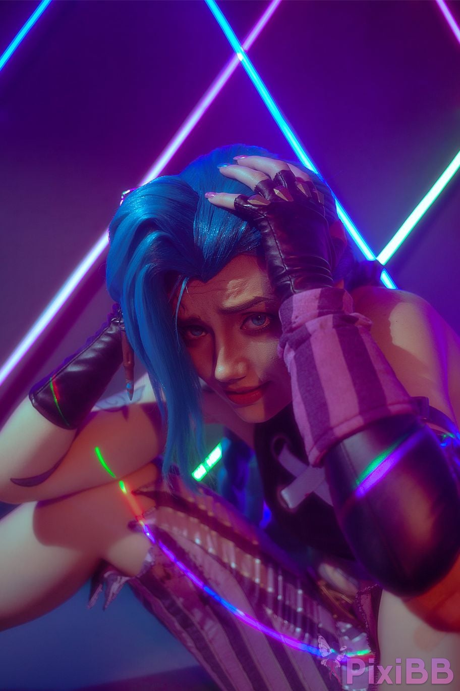 CarryKey Jinx (Arcane) PixiBB.COM 67