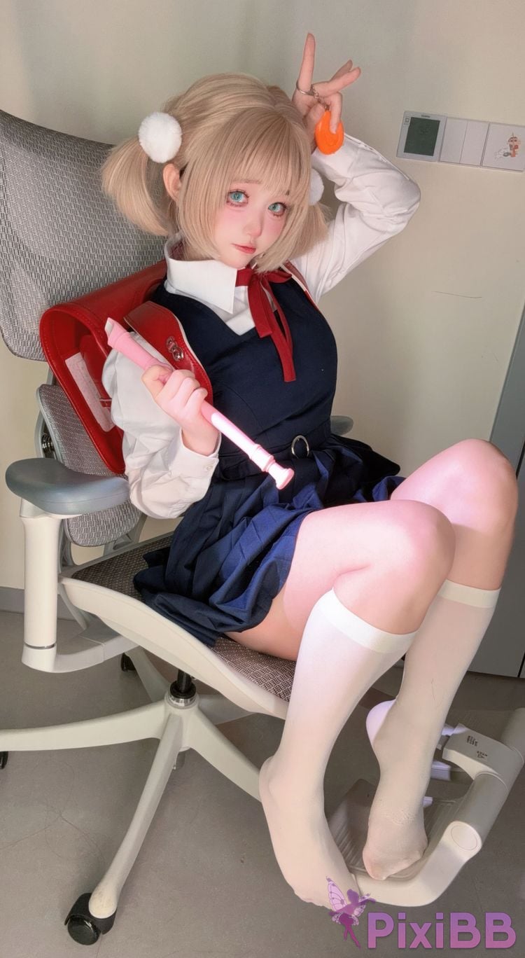 Cosplayer Eiri Kamisawa Want to be scolded as a miscellaneous fish PixiBB.COM 005
