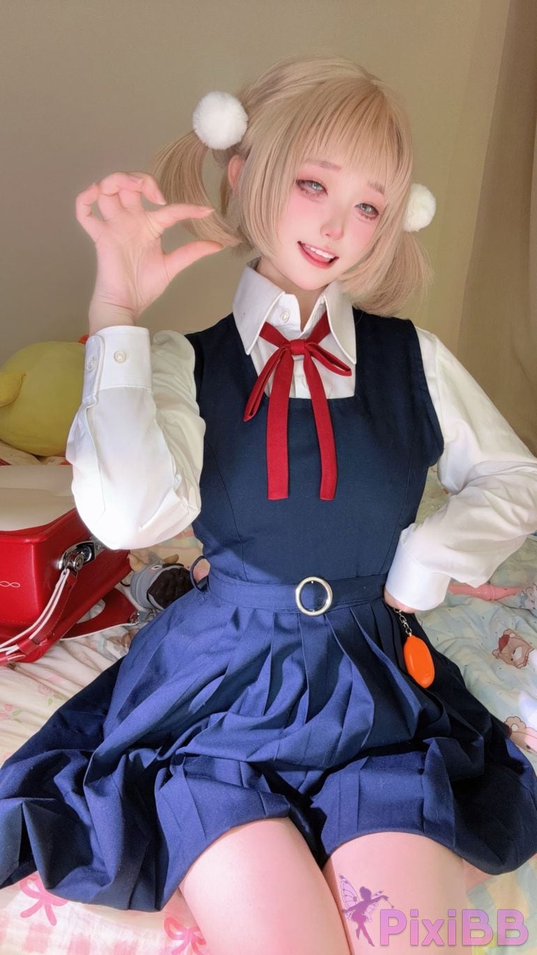 Cosplayer Eiri Kamisawa Want to be scolded as a miscellaneous fish PixiBB.COM 011