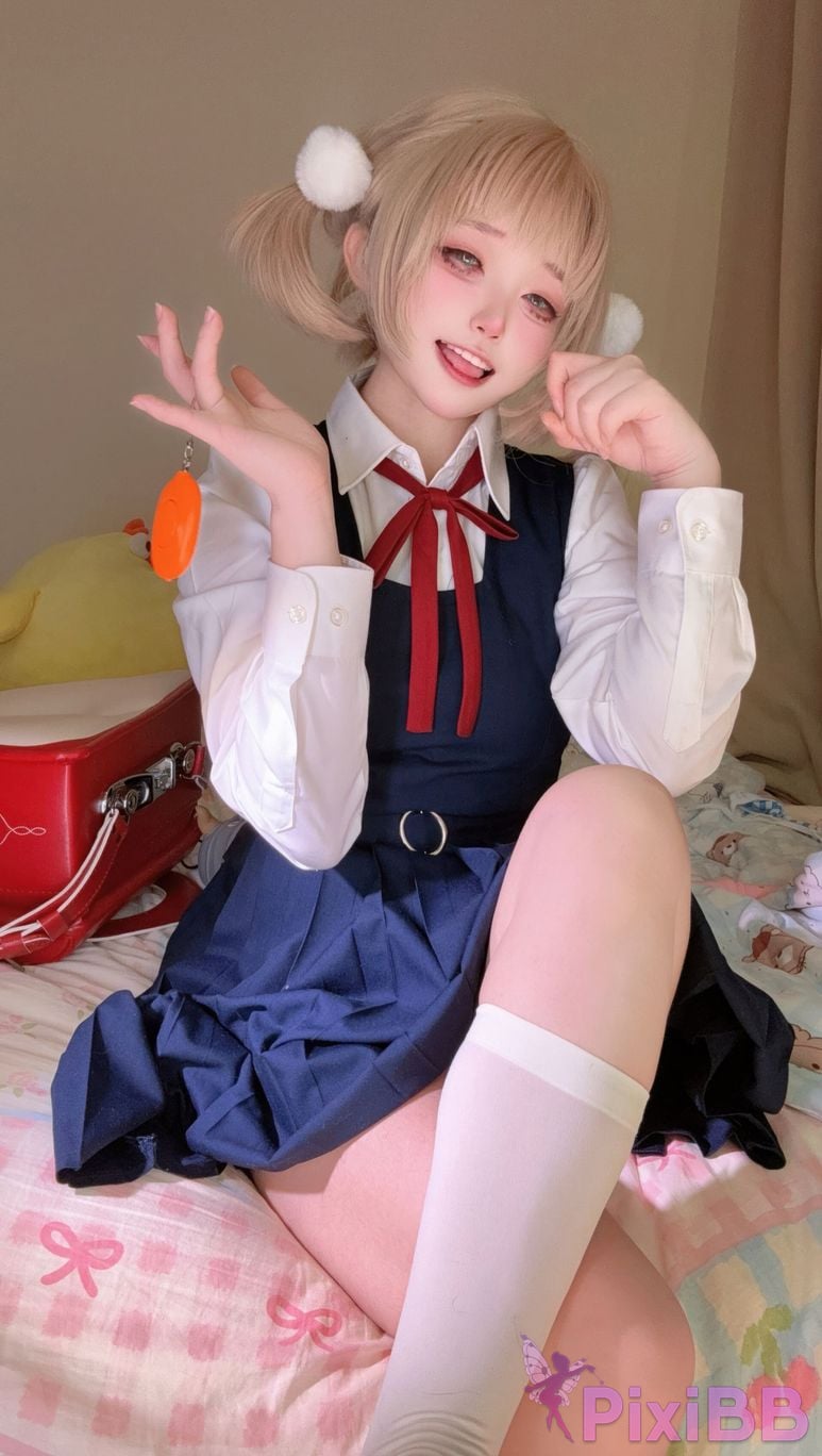 Cosplayer Eiri Kamisawa Want to be scolded as a miscellaneous fish PixiBB.COM 012
