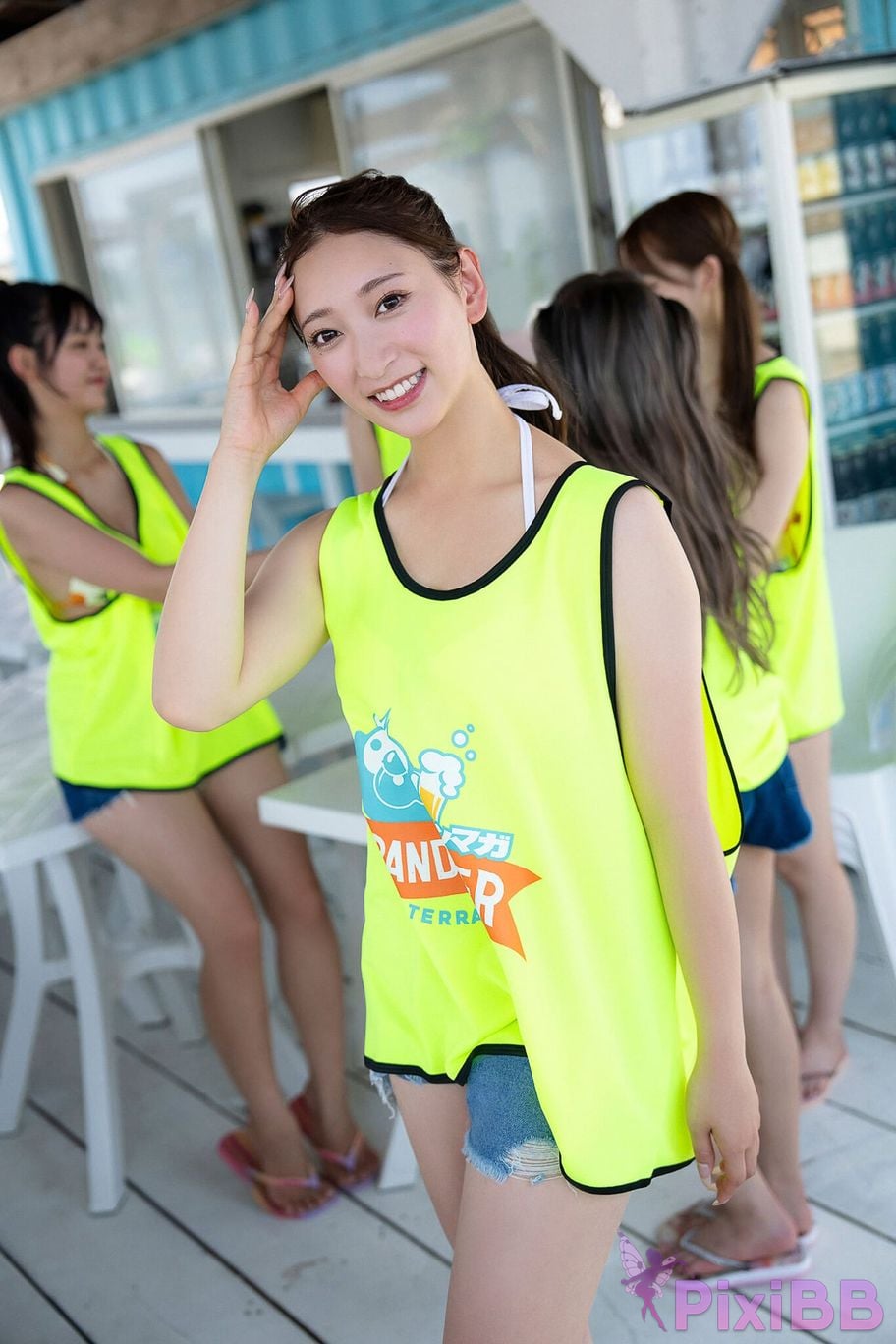 Japanese Idol 70P full version NEXT push girl Beach house manager for a day PART1 Yanmaga digital photo book PixiBB.COM 007