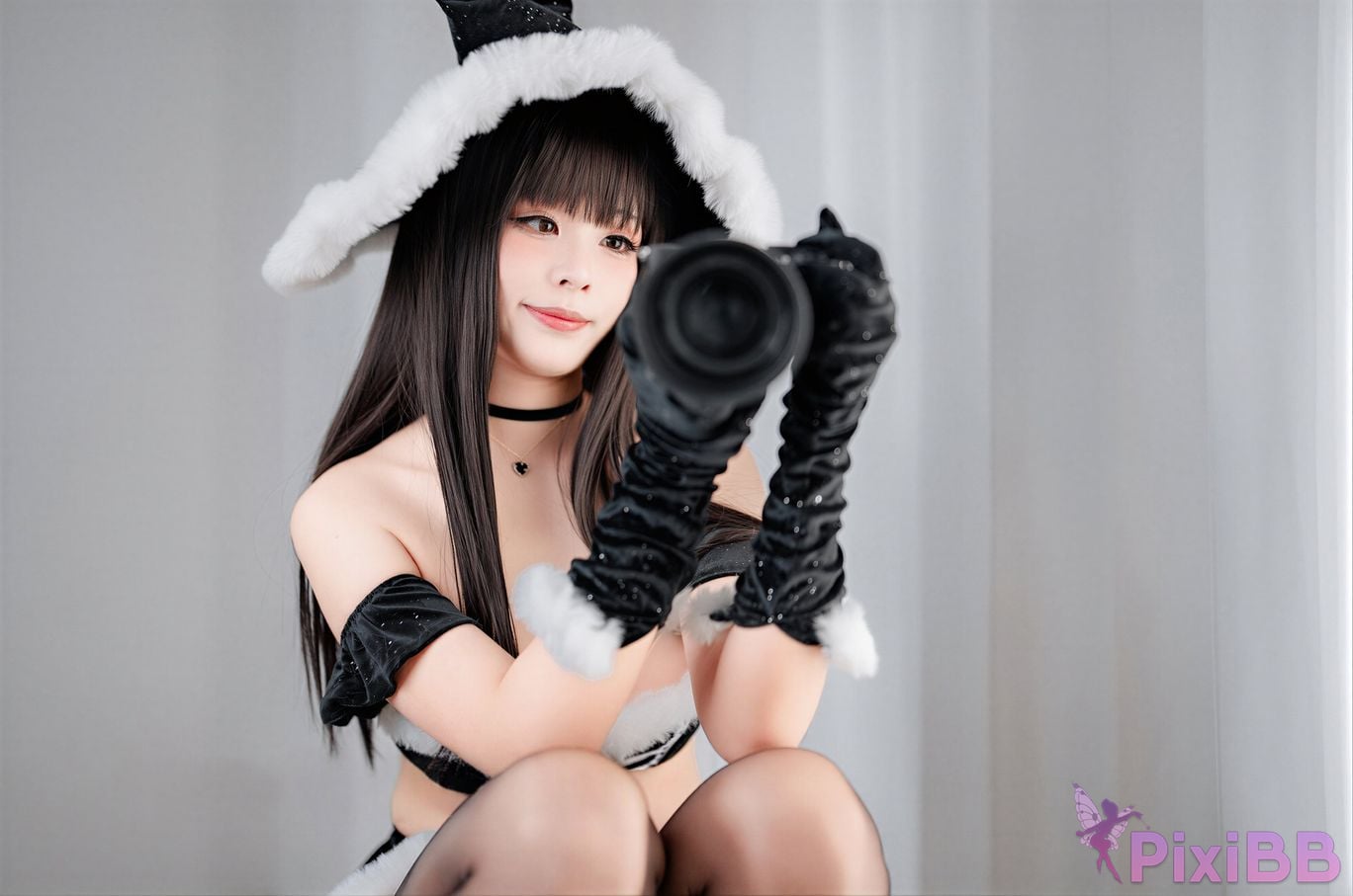 Cosplayer Senior Sister Xuan Xiao Maleficent Christmas PixiBB.COM 041