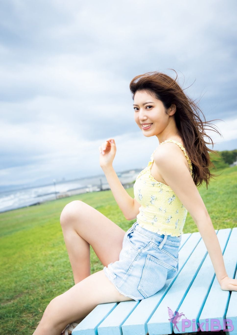Japanese Idol Natsuki Abe 1st photo collection I am With electronic benefits PixiBB.COM 128