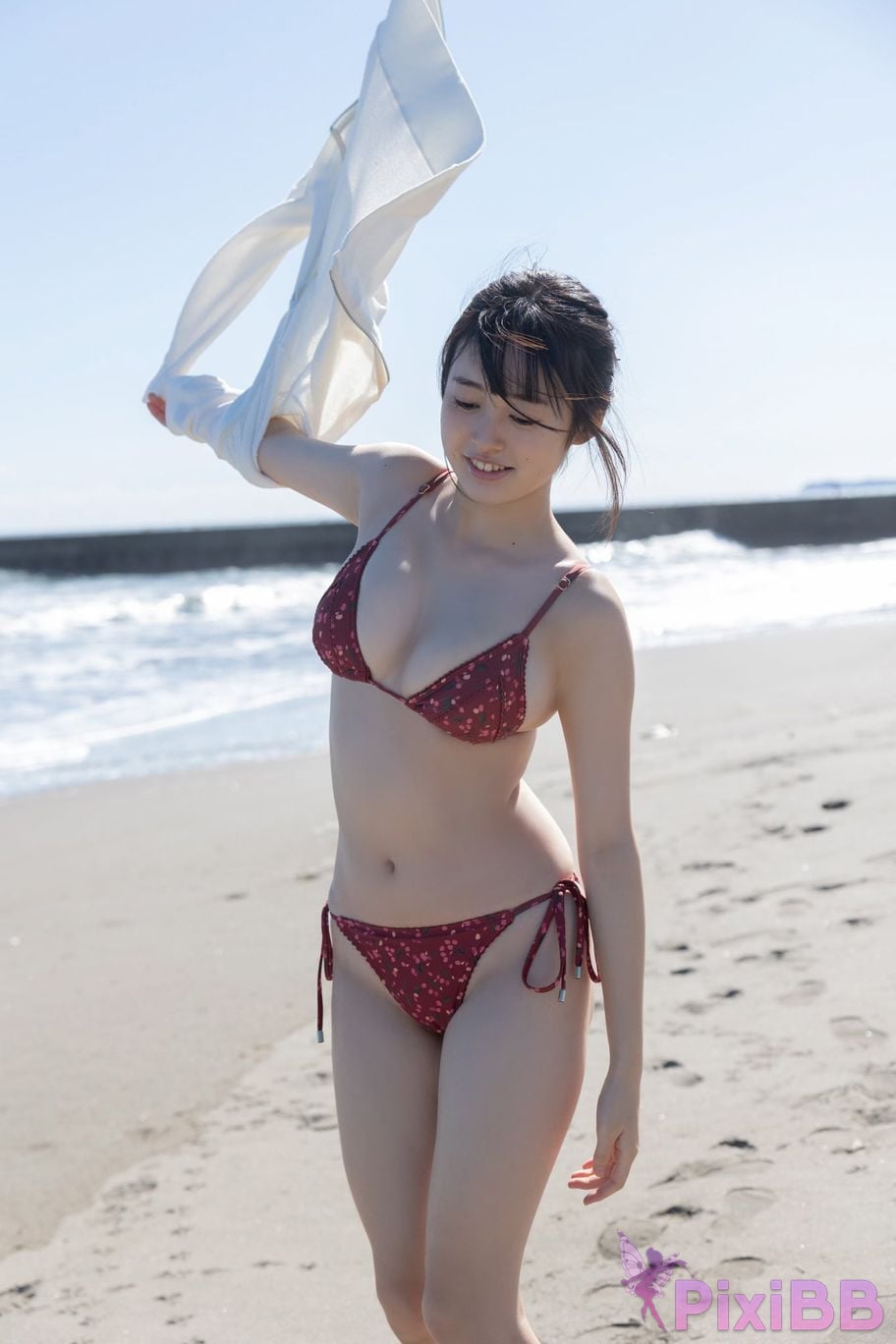 Japanese Idol Miu Shirahama Beautiful Rabbit FRIDAY Digital Photo Album Gyutude vol.2 A 100 page luxurious edition with bit of serenity PixiBB.COM 079