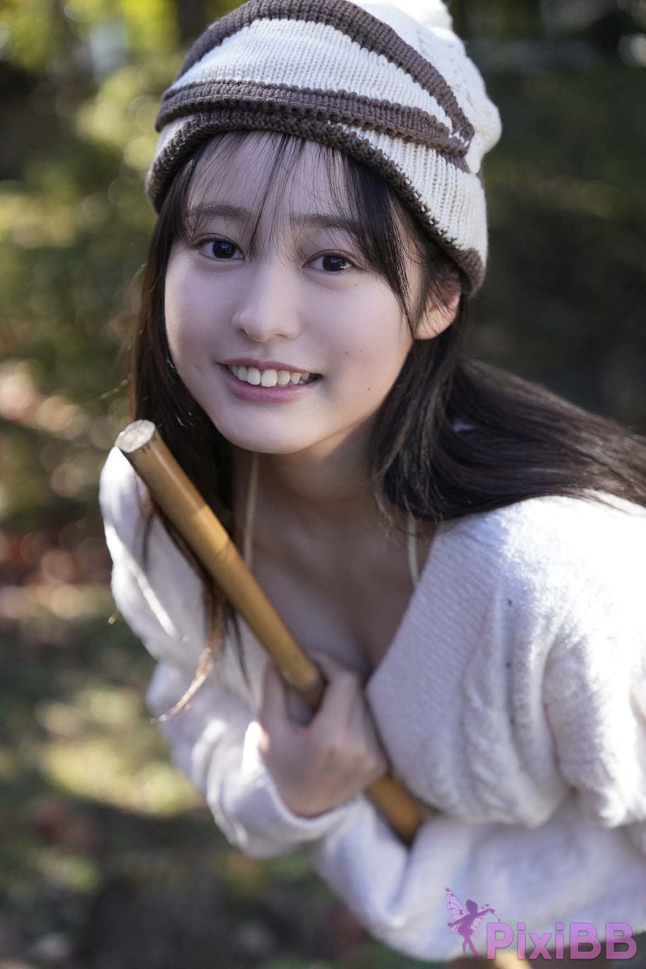 Japanese Idol Miu Shirahama Beautiful Rabbit Digital Photo Album Tasty PixiBB.COM 005
