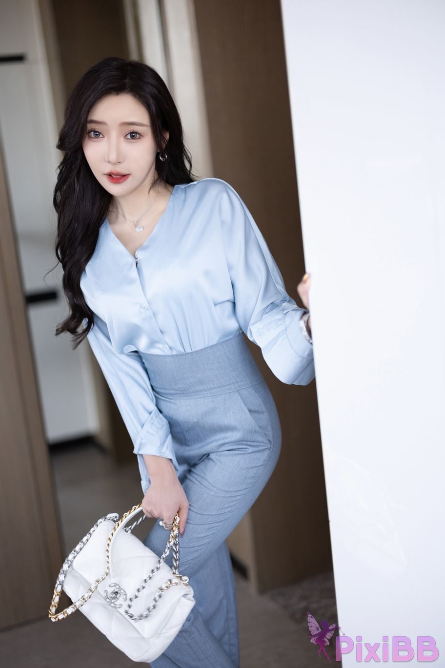 Built in no watermark Wang Xinyao Yanni Grey blue trousers with silk top PixiBB.COM 007