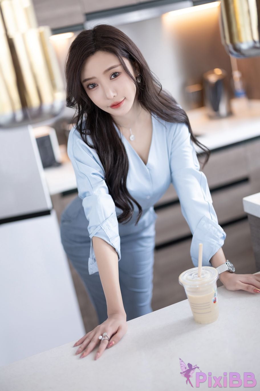 Built in no watermark Wang Xinyao Yanni Grey blue trousers with silk top PixiBB.COM 010
