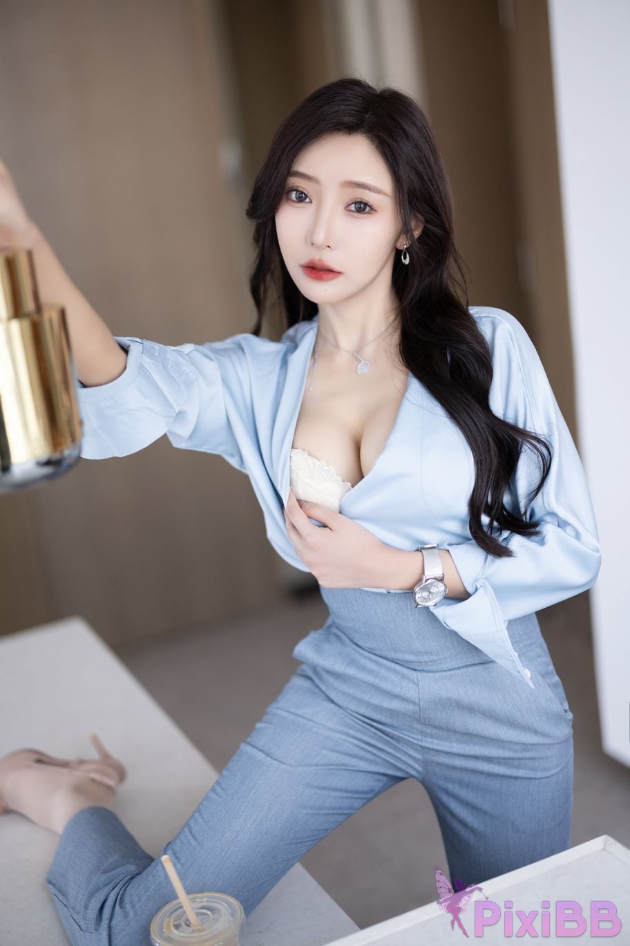 Built in no watermark Wang Xinyao Yanni Grey blue trousers with silk top PixiBB.COM 018