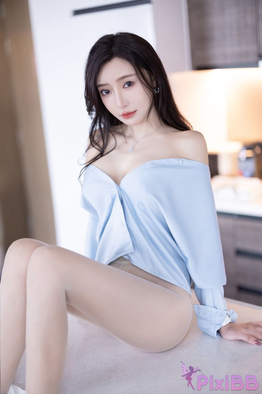 Built in no watermark Wang Xinyao Yanni Grey blue trousers with silk top PixiBB.COM 082