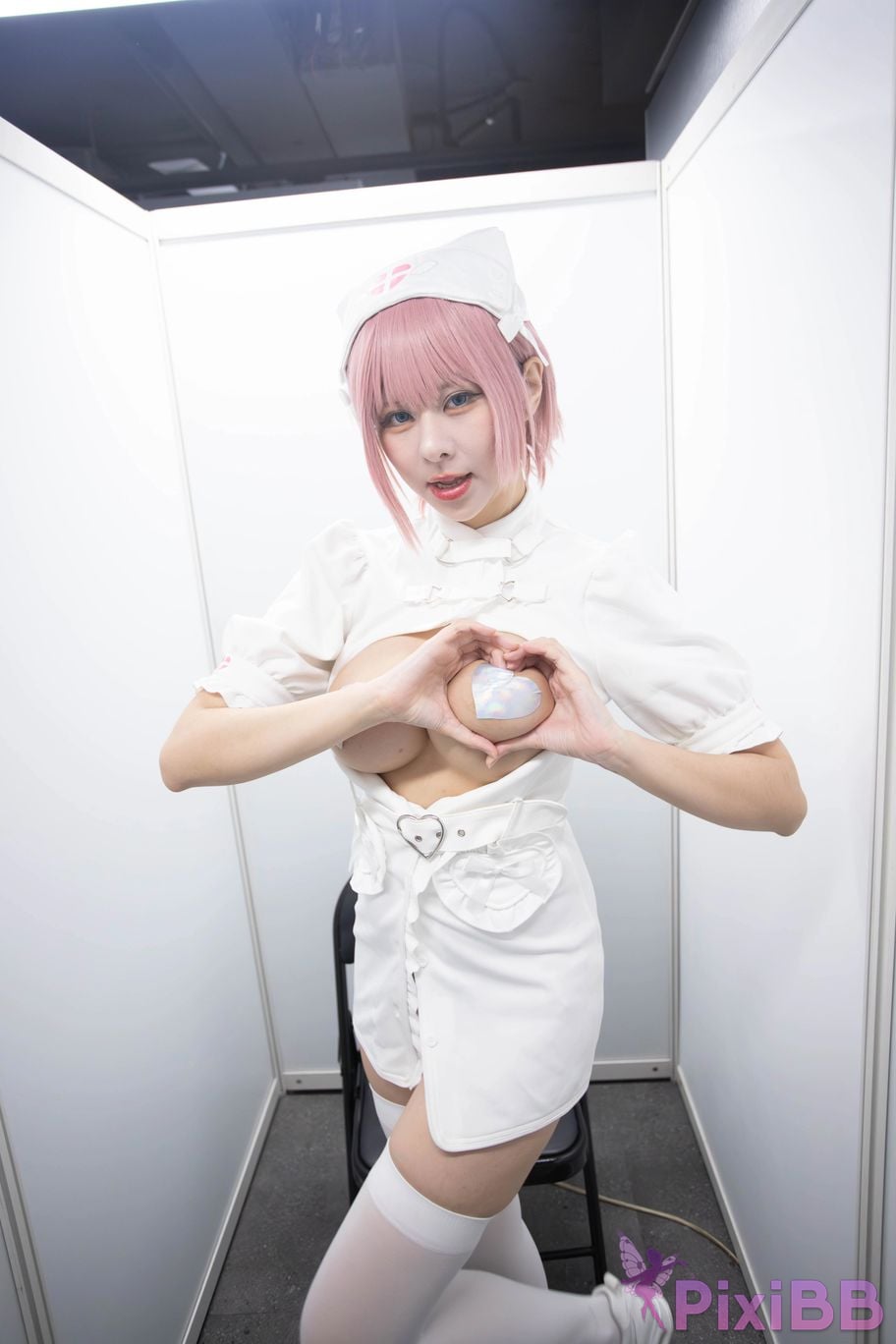 Cosplayer Xiao Kong sora Nurse One Flower PixiBB.COM 014