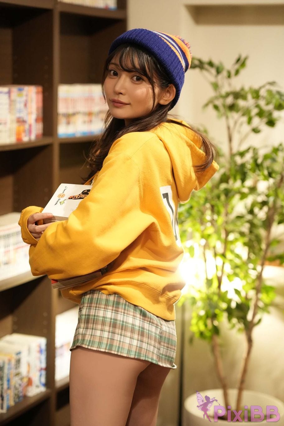 Japanese Idol Nitori Sayaka Bird like Sayauga Digital Photo Album Romantic disturbance PixiBB.COM 028