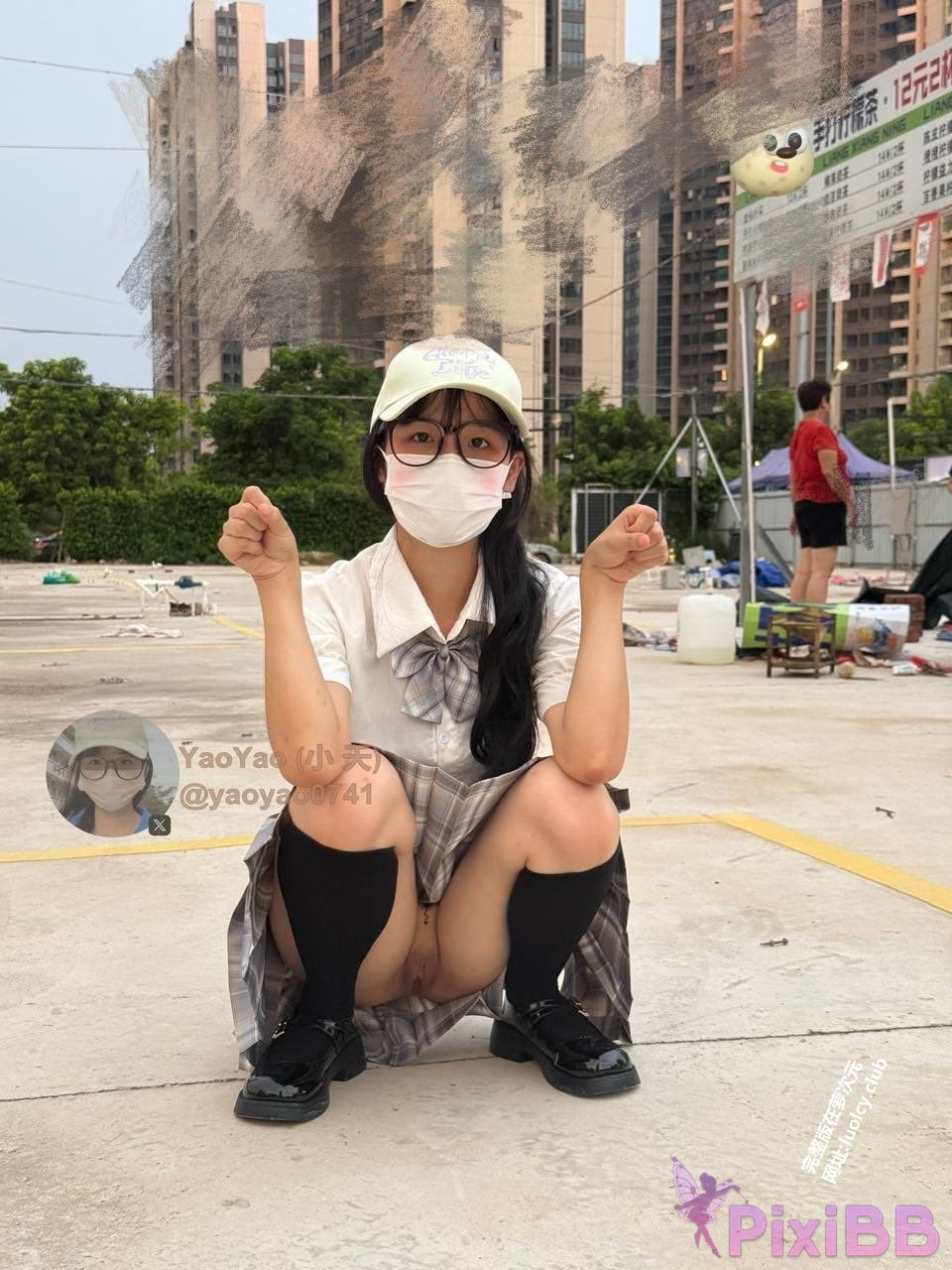OtherXXX YaoYao Xiaoyao White Tiger Lolita exposed in front of people outdoors welfare subscription PixiBB.COM 023