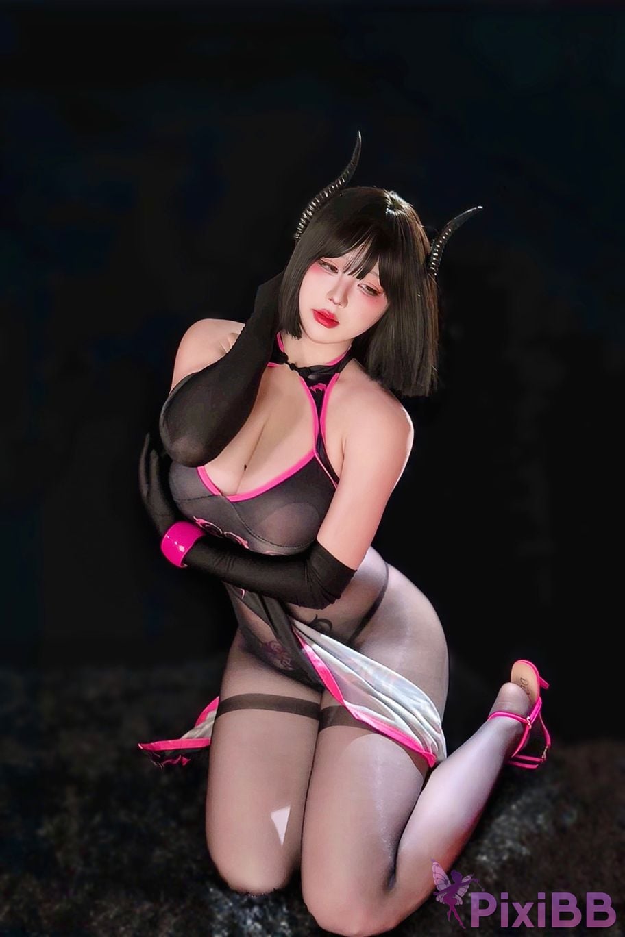 Coser Pi pi nai ke ke ai le la PixiBB.COM 050.JPG