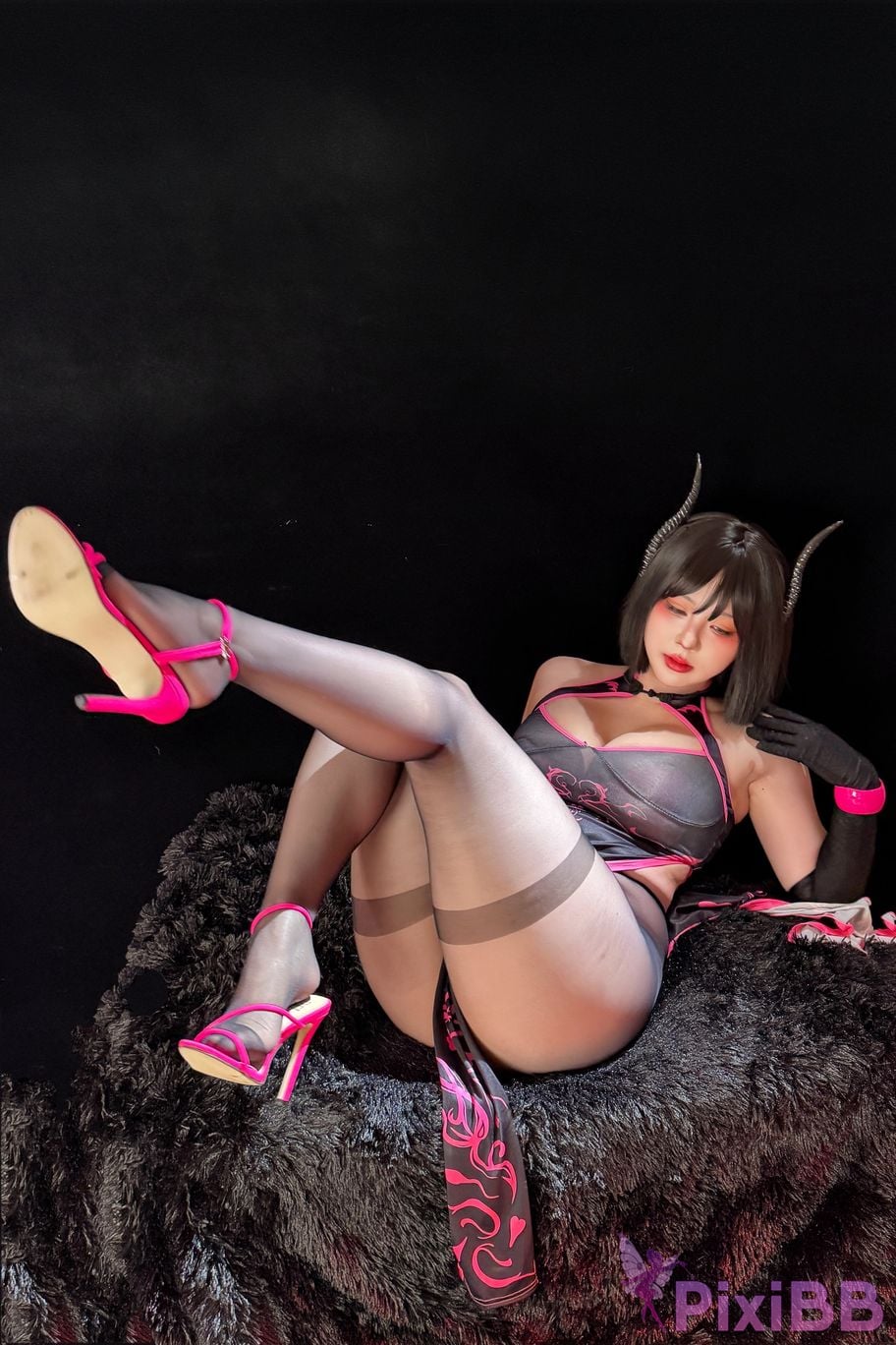 Coser Pi pi nai ke ke ai le la PixiBB.COM 098.JPG