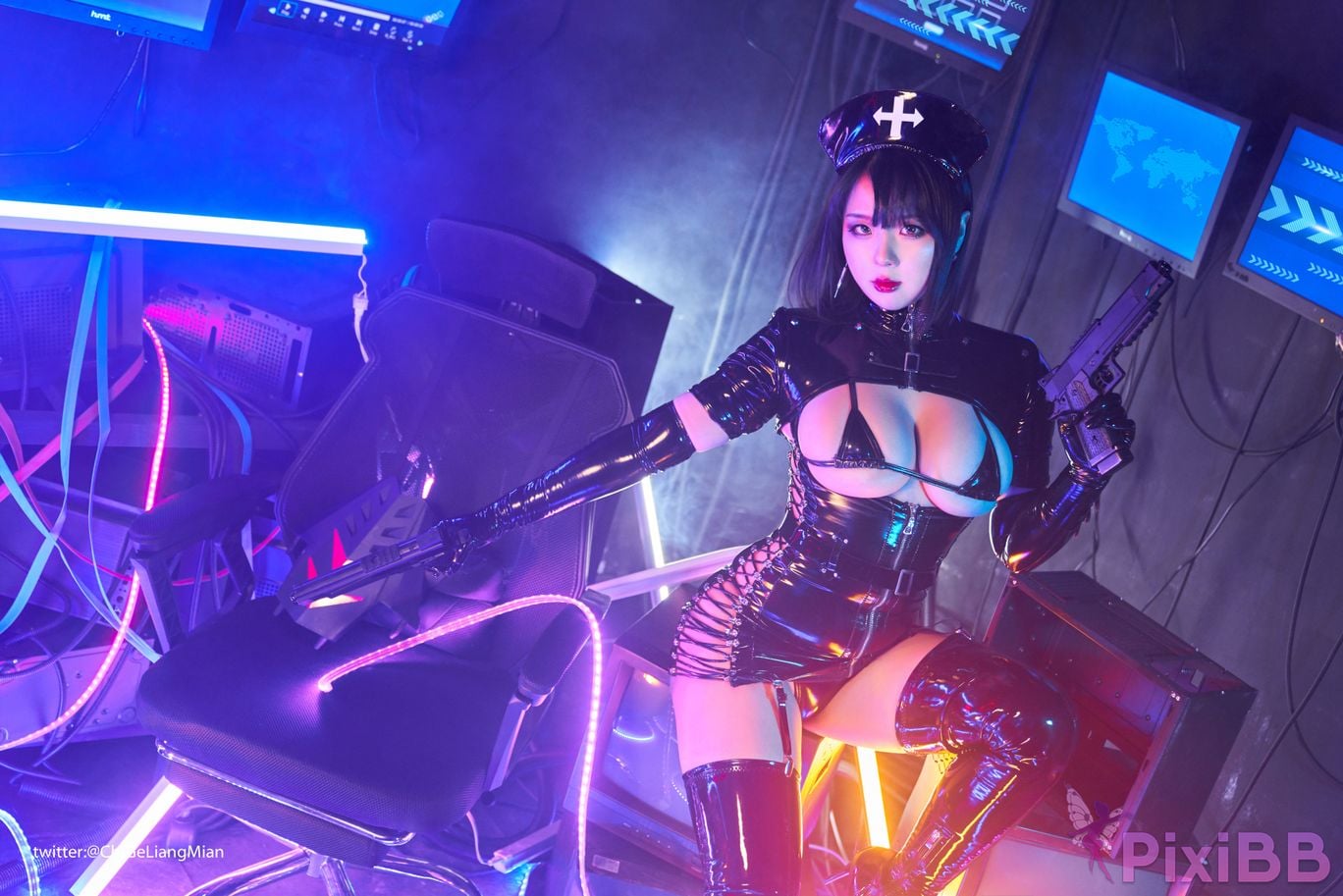 Coser PixiBB.COM 006