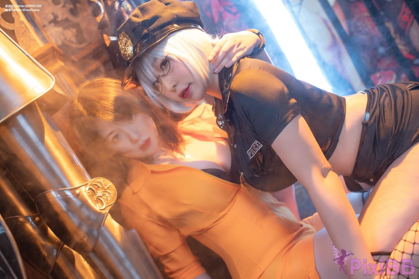 Coser and PixiBB.COM 011