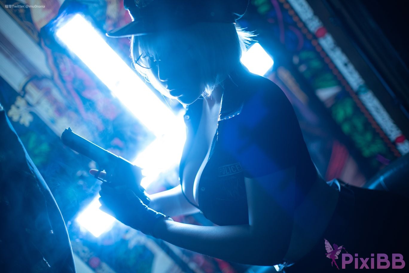 Coser and PixiBB.COM 052