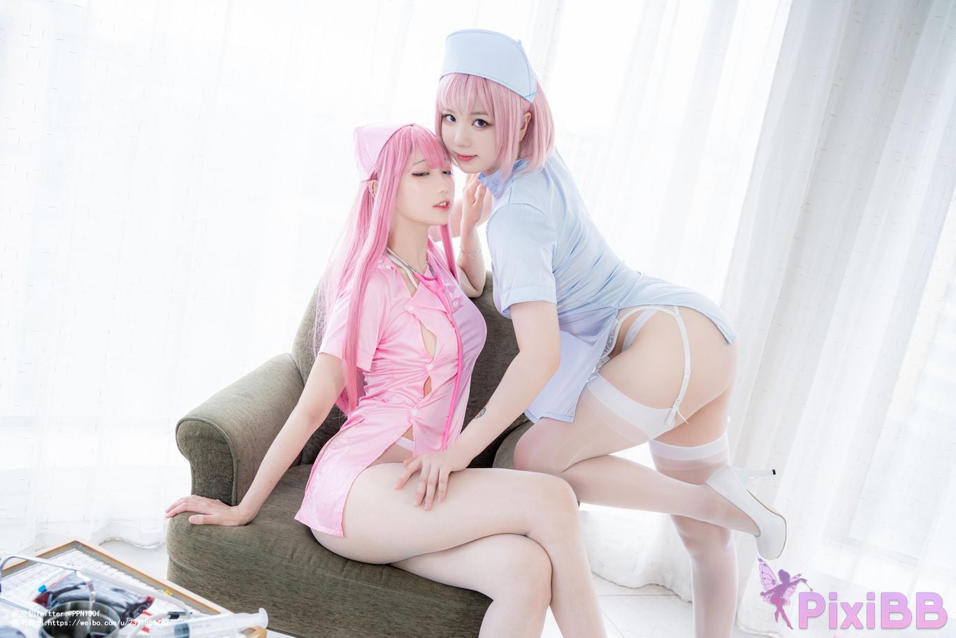 Coser and PixiBB.COM 007