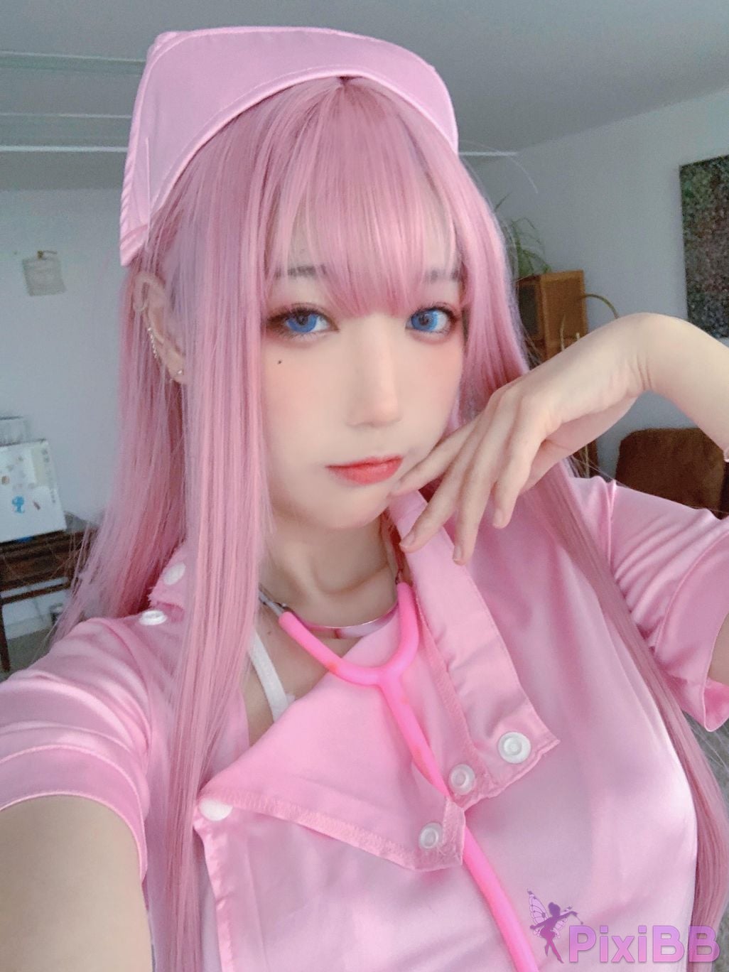 Coser and PixiBB.COM 064