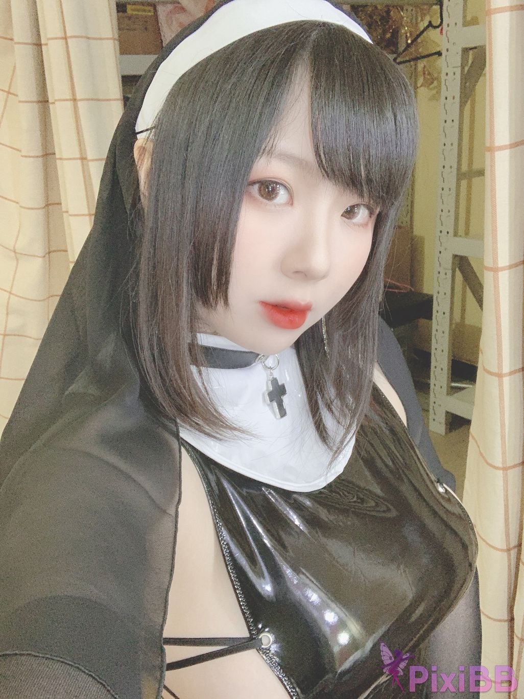 Coser PixiBB.COM 050.JPG