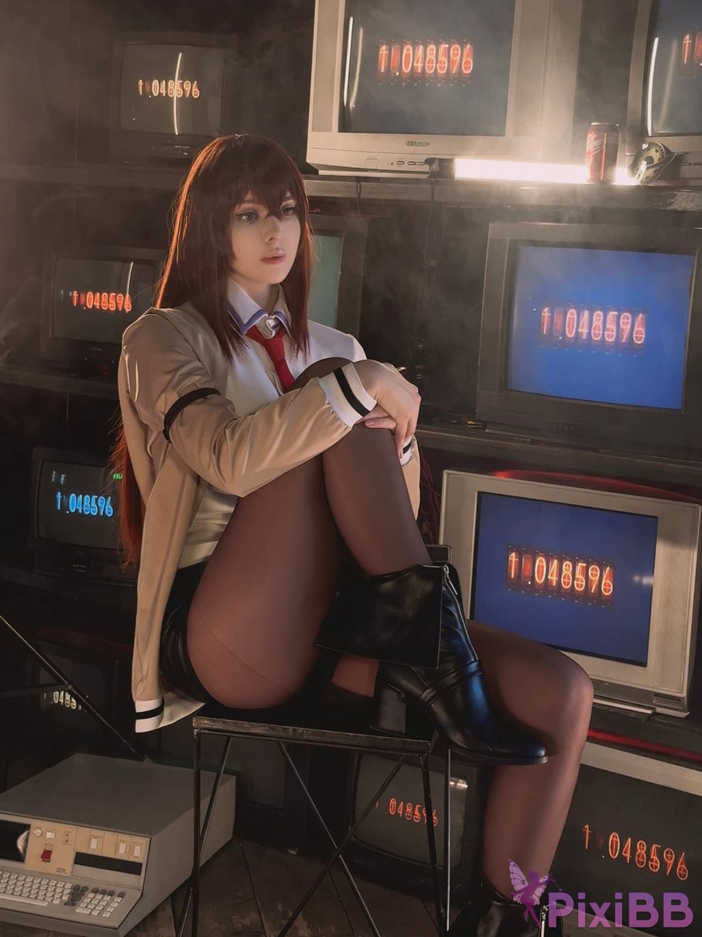 Vinnegal Kurisu Makise PixiBB.COM 4