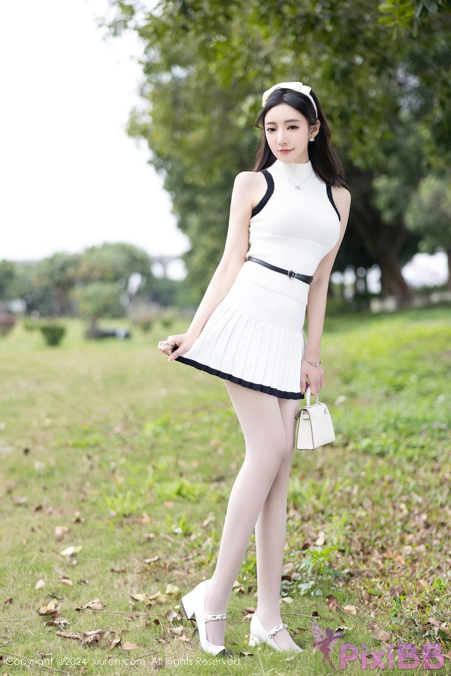 XIUREN No.8334 Wang xin yao yanni PixiBB.COM 003