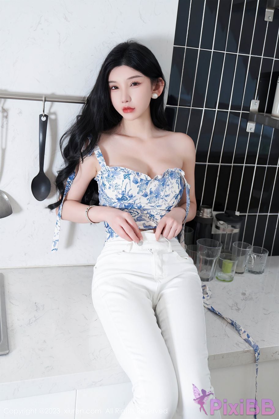 XIUREN No.7225 Zhou Yuxi Sally PixiBB.COM 041