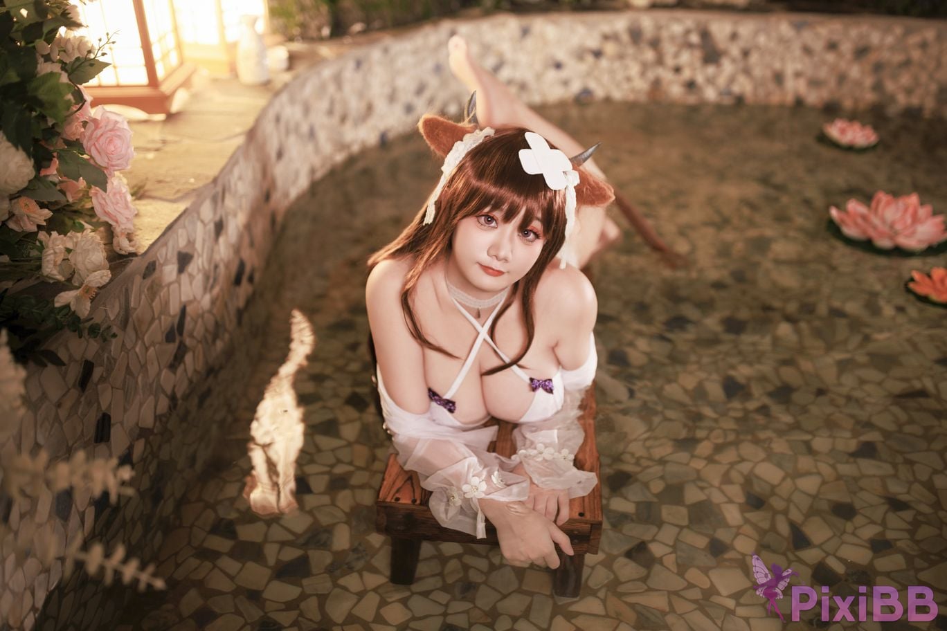 Cosplayer A Xuexue Hot spring cattle PixiBB.COM 032