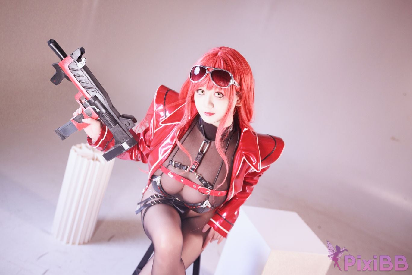 Cosplayer A Xuexue warram PixiBB.COM 010