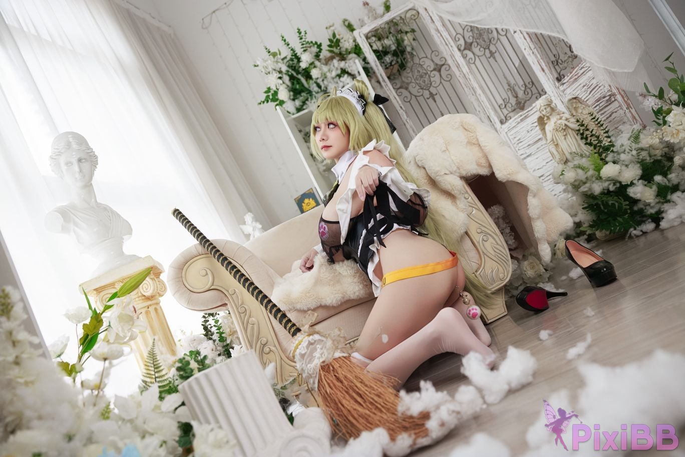 Cosplayer A Xuexue goddess of victory Nikki Soda maid PixiBB.COM 050