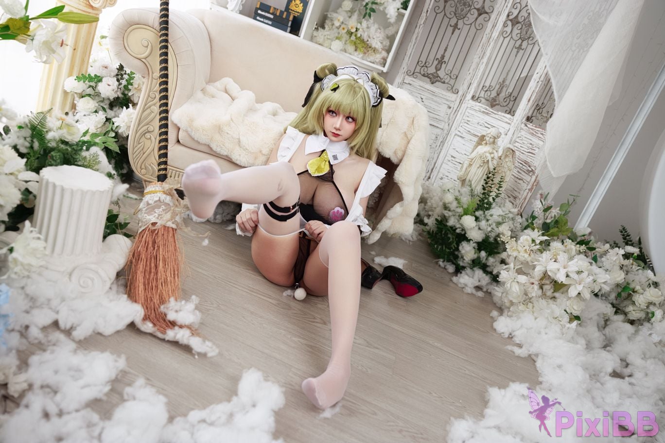 Cosplayer A Xuexue goddess of victory Nikki Soda maid PixiBB.COM 052