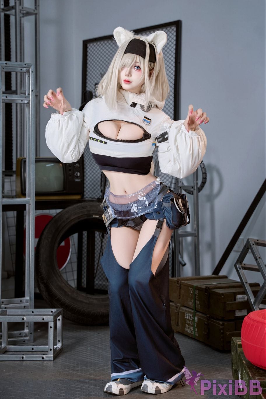 Cosplayer Last night 787 Arknights aurora PixiBB.COM 001