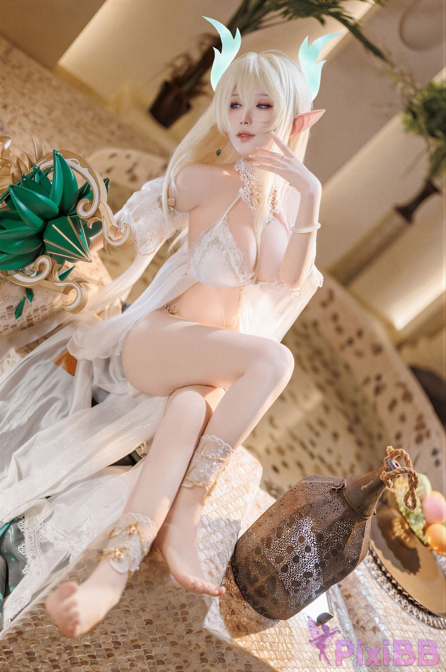 Cosplayer Fengjiang v azur lane Golden Lion PixiBB.COM 017