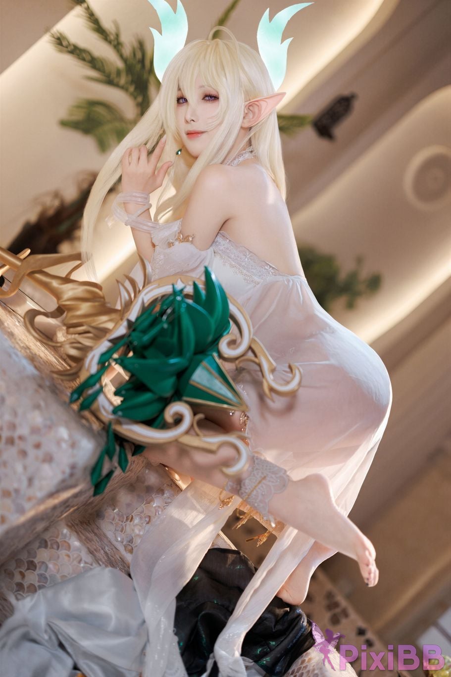 Cosplayer Fengjiang v azur lane Golden Lion PixiBB.COM 021