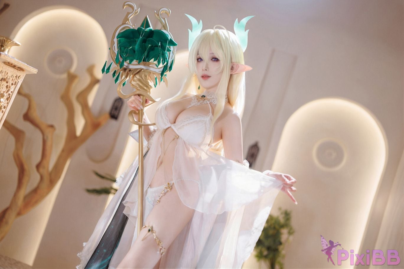 Cosplayer Fengjiang v azur lane Golden Lion PixiBB.COM 022