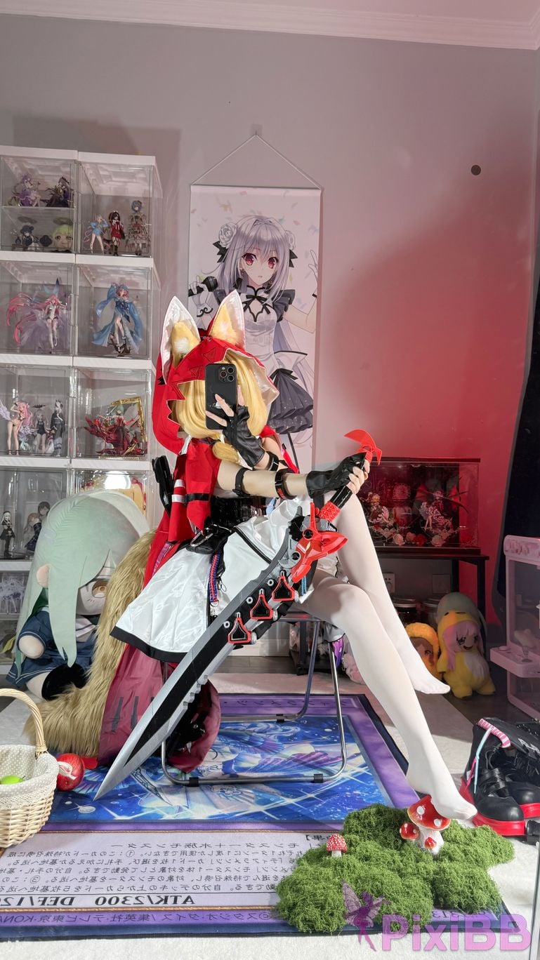 Cosplayer Quercus alba Shirly arknight Terminal Rosie PixiBB.COM 015